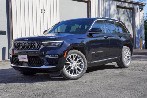 Another view of 2023 Jeep Grand Cherokee Summit for sale in Bloomington, IN at Foreign Auto Connect
