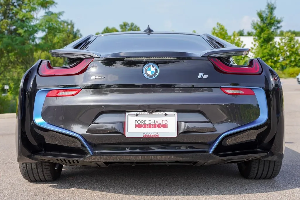 2015 Bmw i8 8-Series photo 4