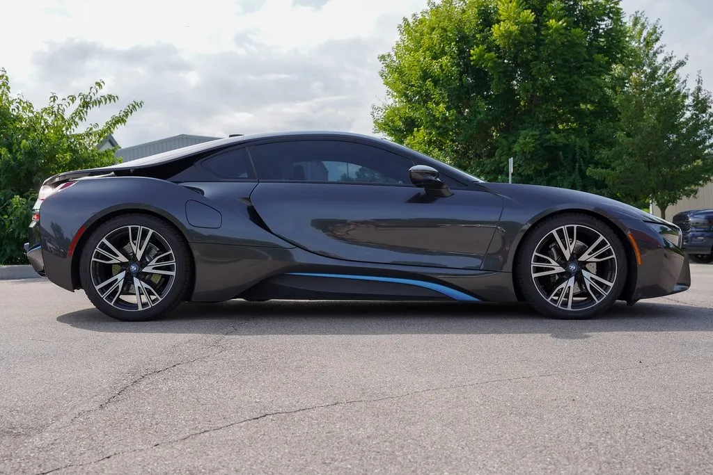 2015 Bmw i8 8-Series photo 16
