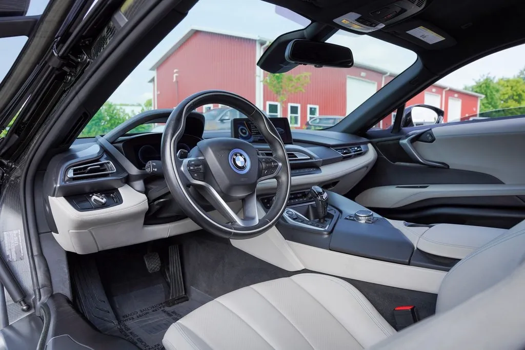2015 Bmw i8 8-Series photo 30