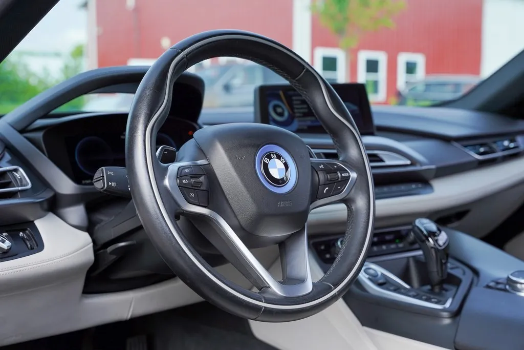 2015 Bmw i8 8-Series photo 7