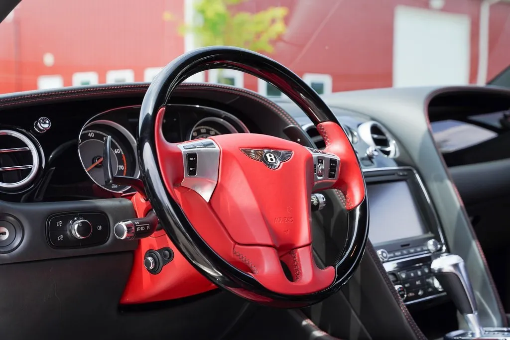 2015 Bentley Continental GT V8 S photo 5