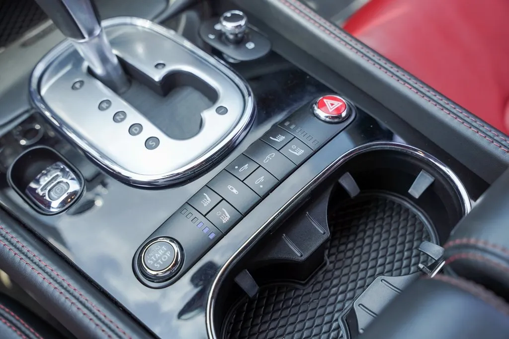 2015 Bentley Continental GT V8 S photo 34