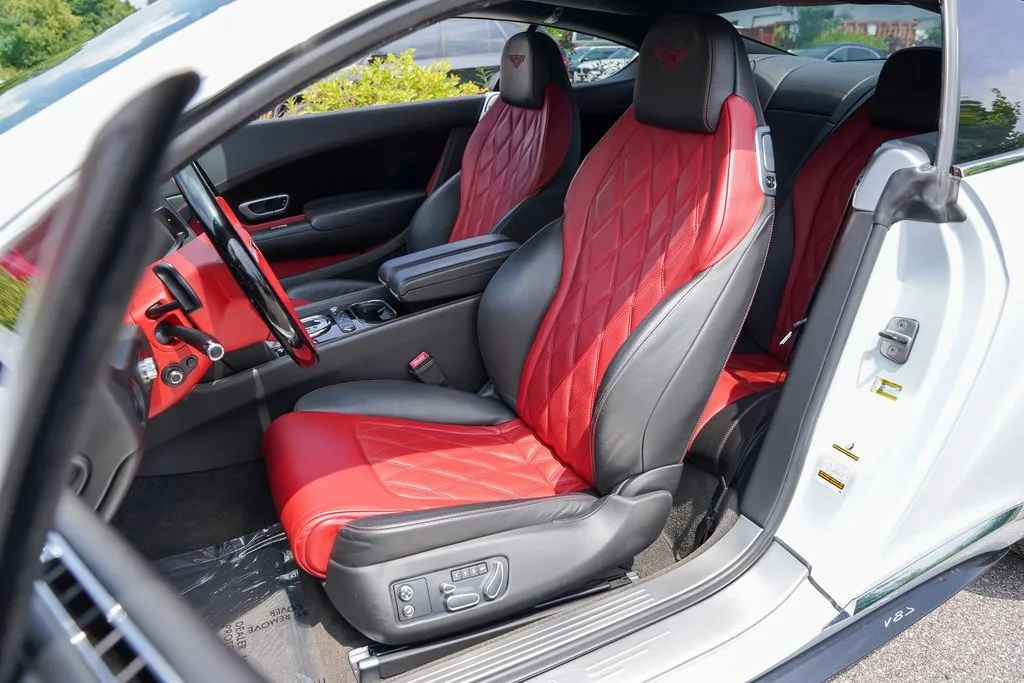 2015 Bentley Continental GT V8 S photo 22