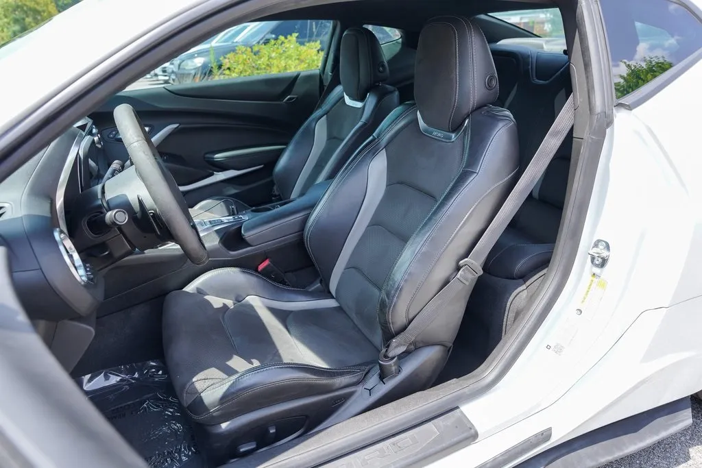 2020 Chevrolet Camaro SS 1LE photo 12