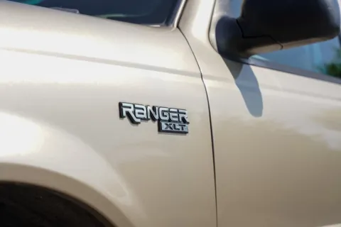 More photos of 2002 Ford Ranger XLT at Foreign Auto Connect, IN