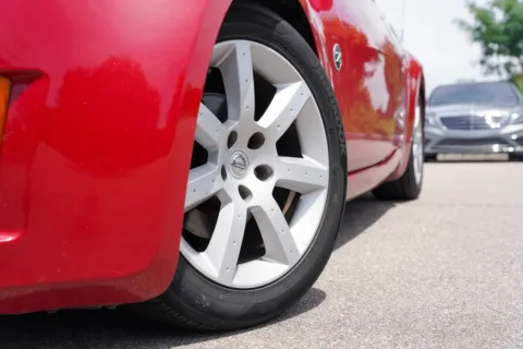 More photos of 2004 Nissan 350Z Touring at Foreign Auto Connect, IN