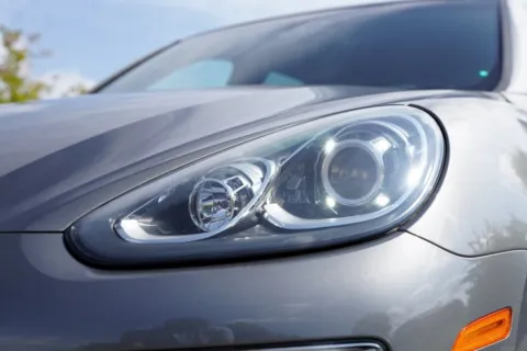 More photos of 2016 Porsche Cayenne at Foreign Auto Connect, IN