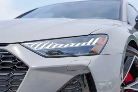 More photos of 2022 Audi RS 7 4.0T at Foreign Auto Connect, IN