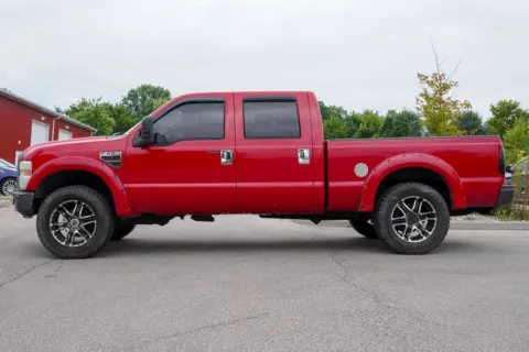 More photos of 2008 Ford F-250SD Lariat at Foreign Auto Connect, IN
