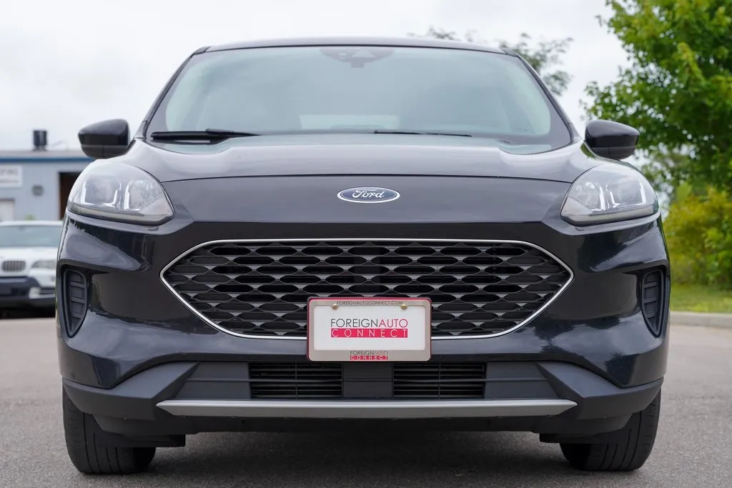 2020 Ford Escape SE photo 17