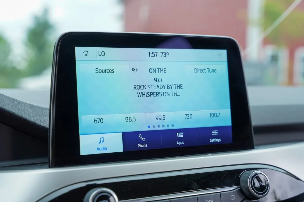 2020 Ford Escape SE photo 7