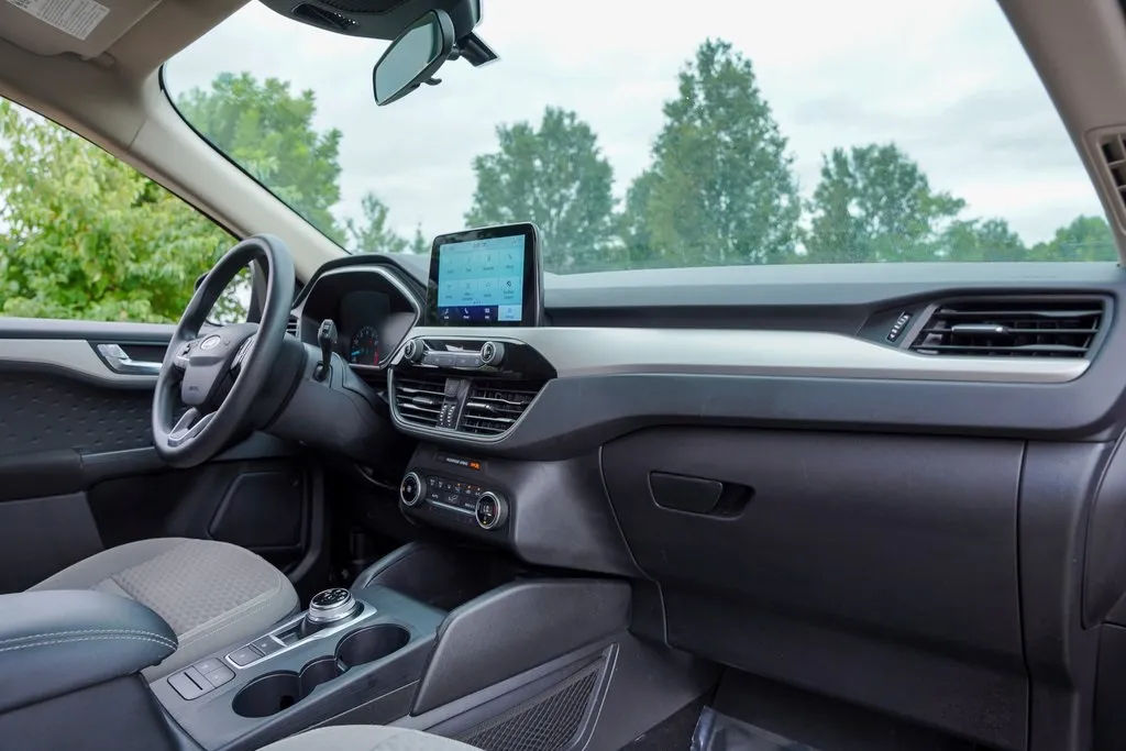 2020 Ford Escape SE photo 26