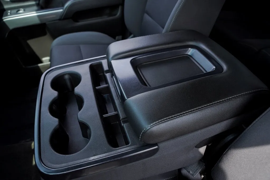 2018 Chevrolet Silverado 1500 LT photo 18