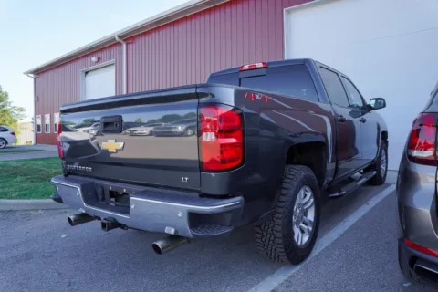 More photos of 2018 Chevrolet Silverado 1500 LT at Foreign Auto Connect, IN