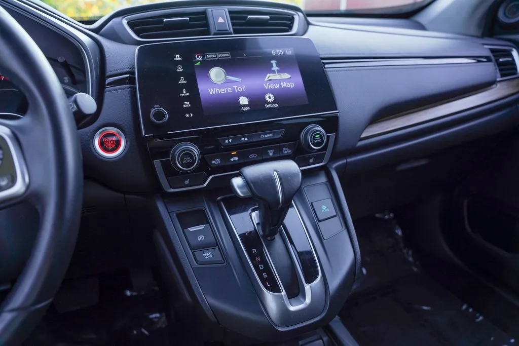 2017 Honda CR-V Touring photo 6