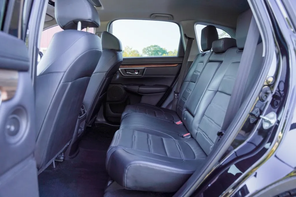 2017 Honda CR-V Touring photo 26