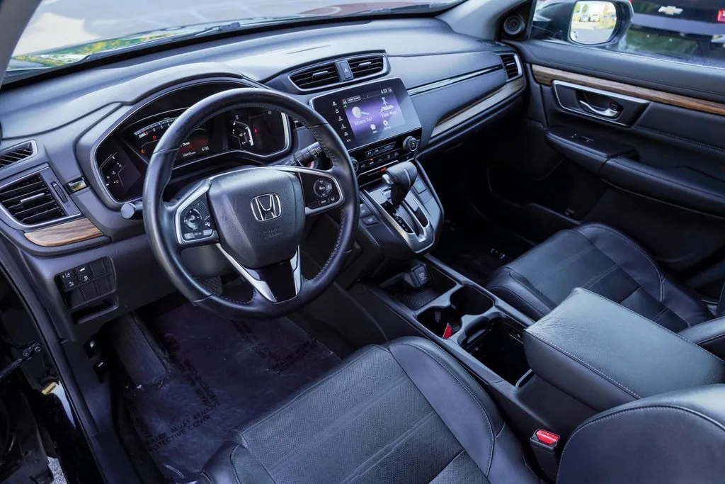 2017 Honda CR-V Touring photo 22