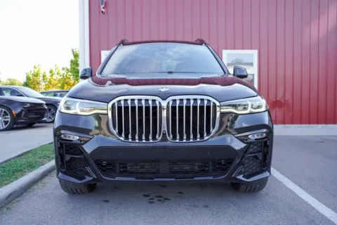 More photos of 2020 BMW X7 xDrive40i at Foreign Auto Connect, IN
