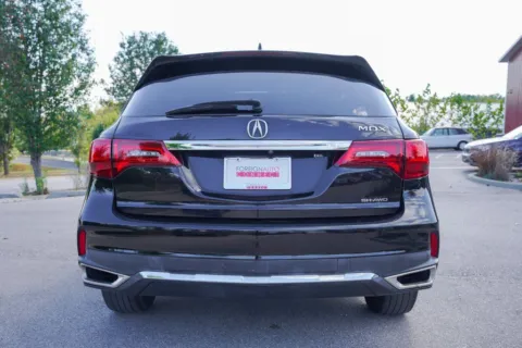 More photos of 2018 Acura MDX 3.5L at Foreign Auto Connect, IN