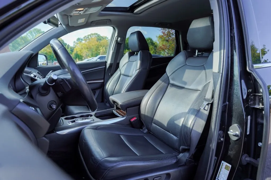 2018 Acura MDX SH-AWD photo 5