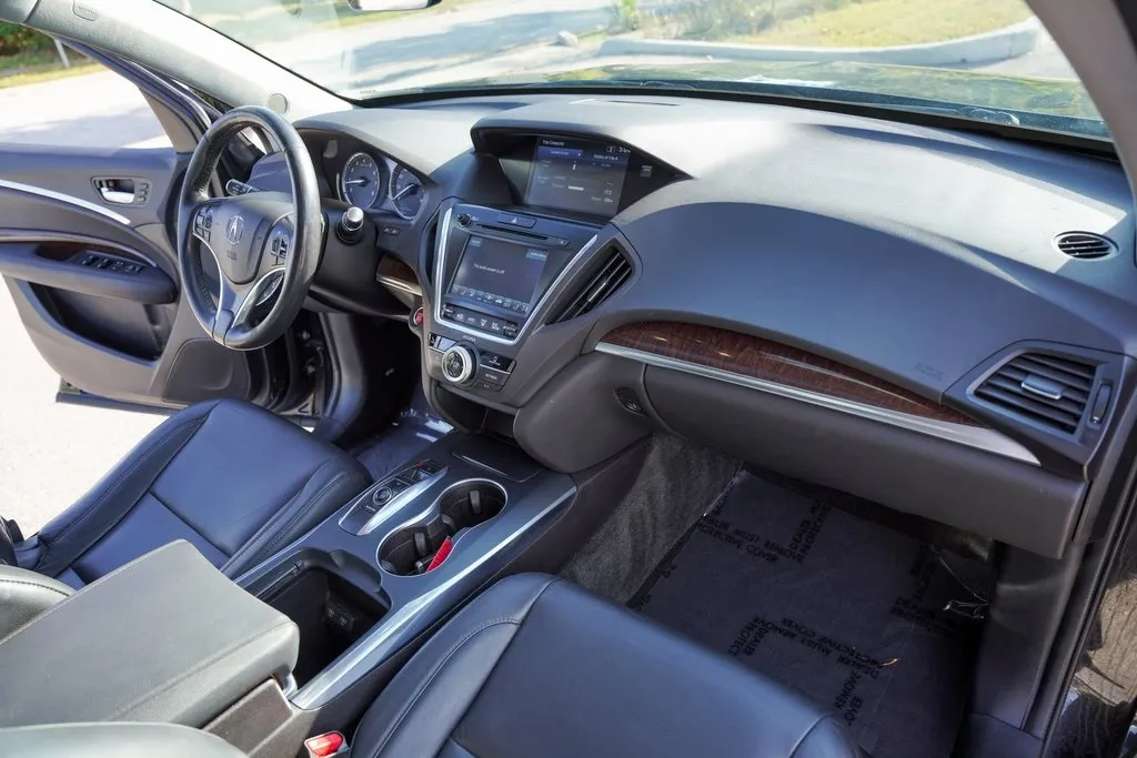 2018 Acura MDX SH-AWD photo 11