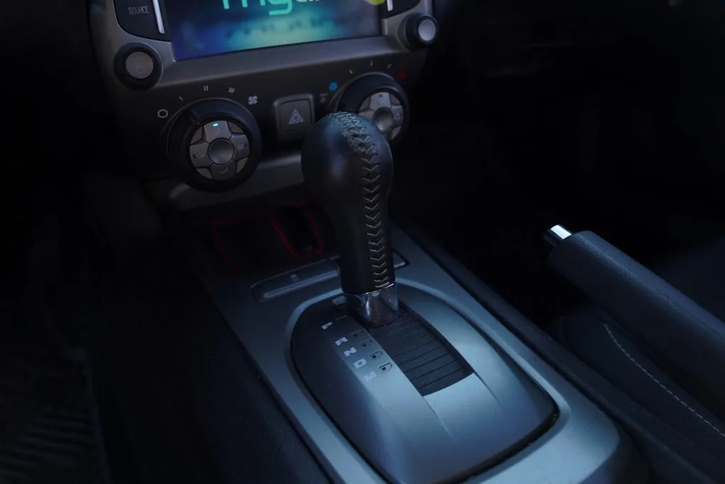 2015 Chevrolet Camaro 1LT photo 7