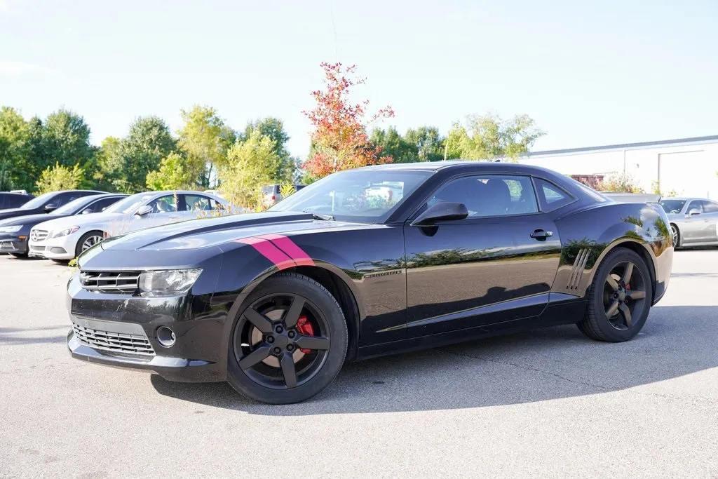 2015 Chevrolet Camaro 1LT photo 18