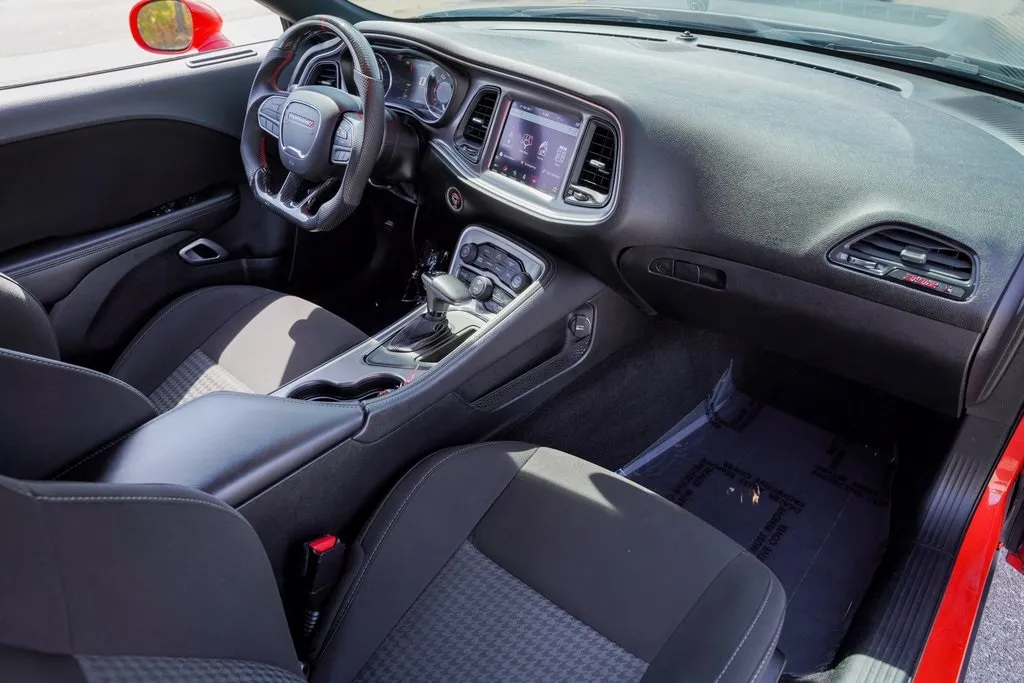 2020 Dodge Challenger R/T Scat Pack photo 12