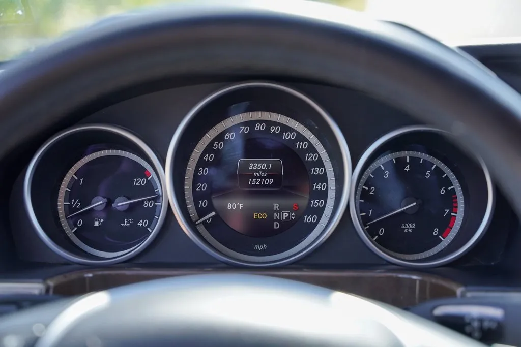 2014 Mercedes Benz E 350 photo 12