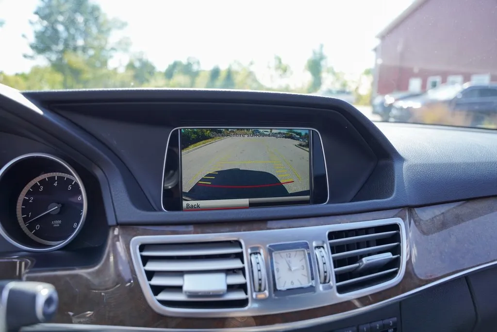 2014 Mercedes Benz E 350 photo 5