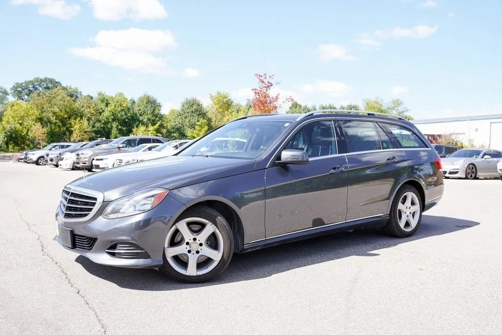 2014 Mercedes Benz E 350 photo 9