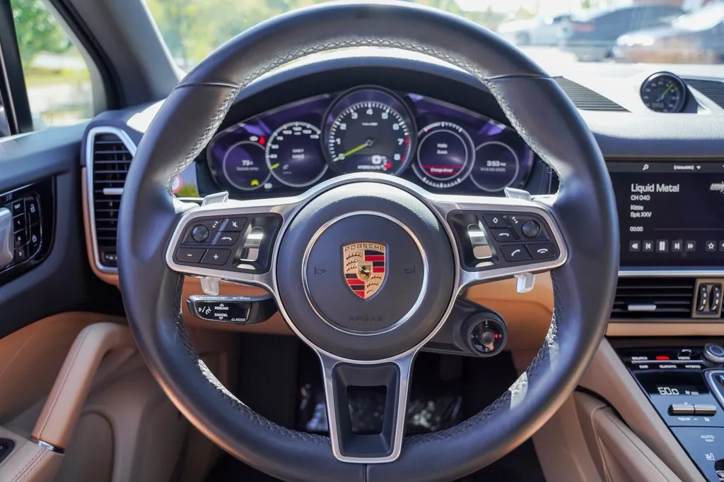 2021 Porsche Cayenne E-Hybrid Base photo 5