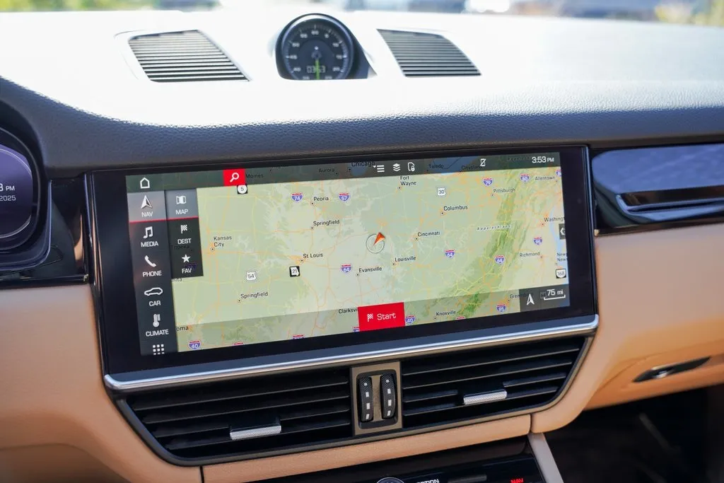 2021 Porsche Cayenne E-Hybrid Base photo 6