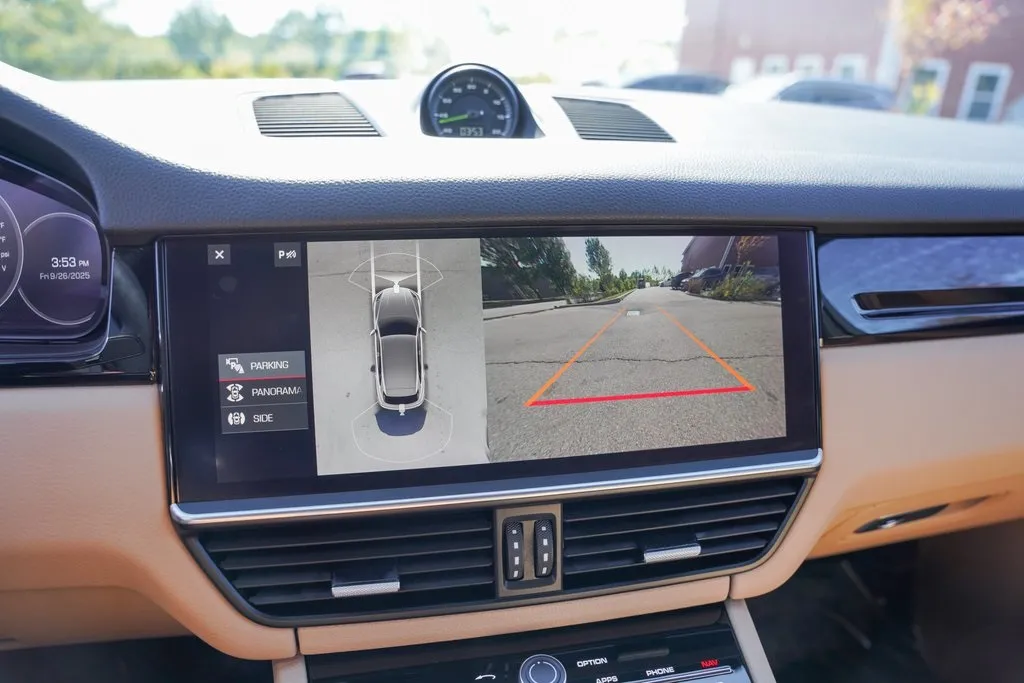 2021 Porsche Cayenne E-Hybrid Base photo 7