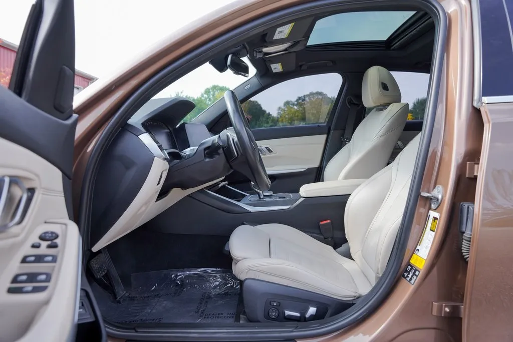 2020 Bmw 330i xDrive Sedan photo 6