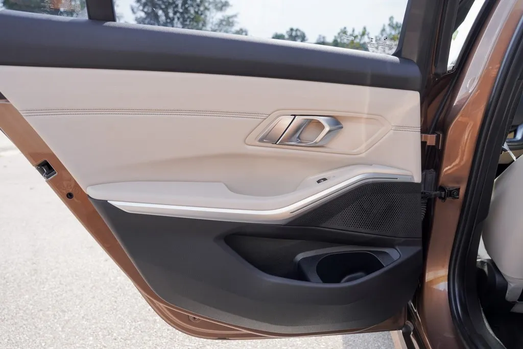 2020 Bmw 330i xDrive Sedan photo 10