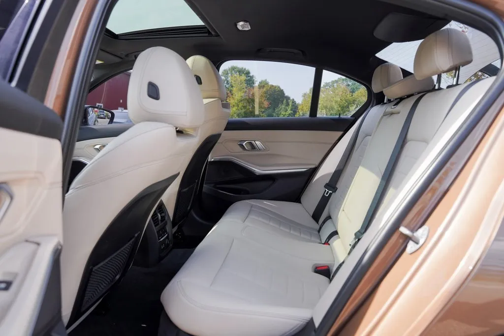 2020 Bmw 330i xDrive Sedan photo 19