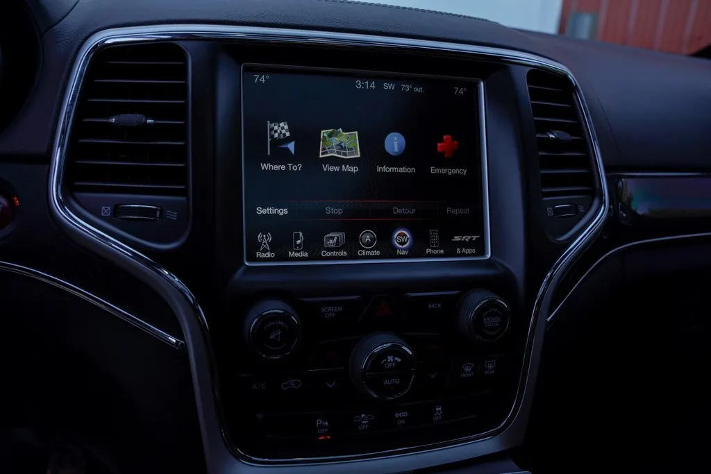 2014 Jeep Grand Cherokee SRT8 photo 2