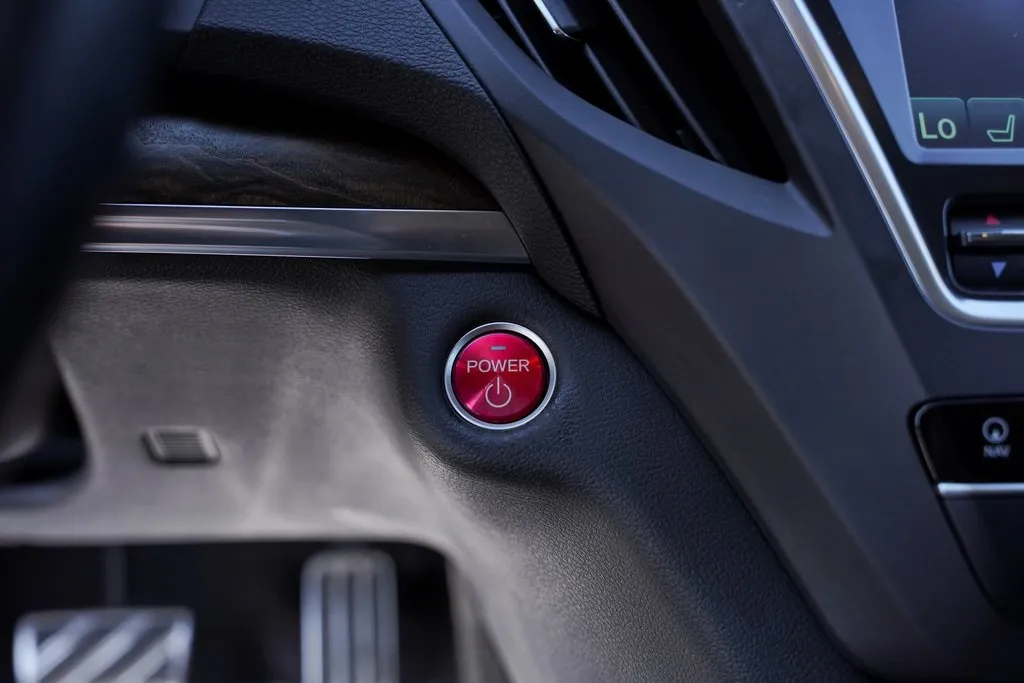 2019 Acura MDX Sport Hybrid photo 3