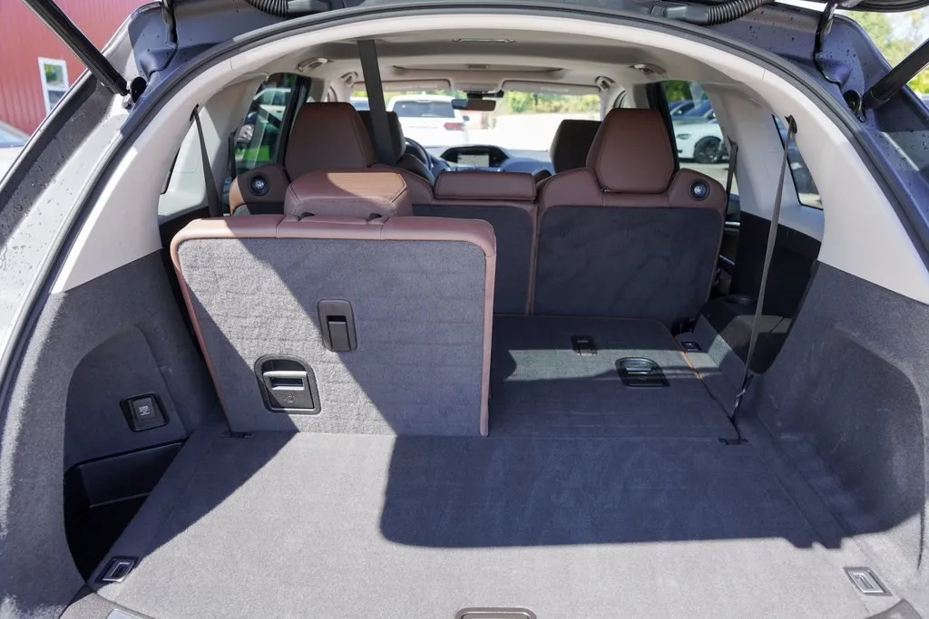 2019 Acura MDX Sport Hybrid photo 14
