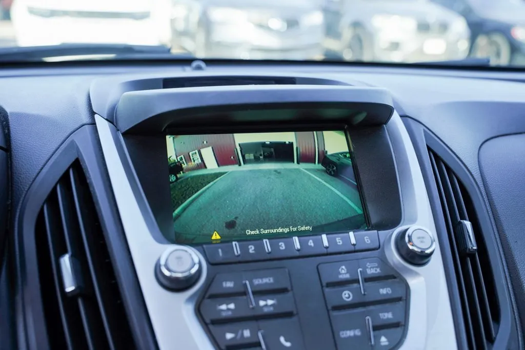 2013 Chevrolet Equinox LTZ photo 3