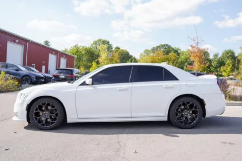 More photos of 2020 Chrysler 300 S at Foreign Auto Connect, IN
