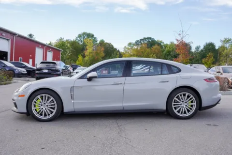 More photos of 2020 Porsche Panamera E-Hybrid 4 Executive at Foreign Auto Connect, IN