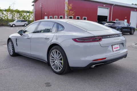 More photos of 2020 Porsche Panamera E-Hybrid 4 Executive at Foreign Auto Connect, IN