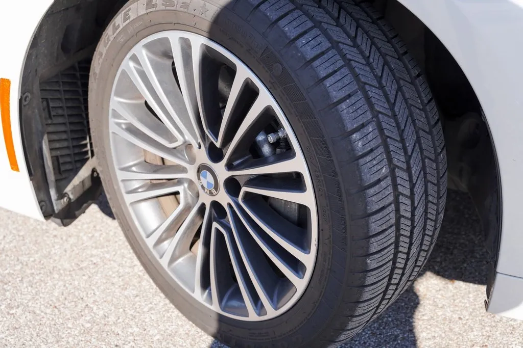 2018 Bmw 540i xDrive Sedan photo 2