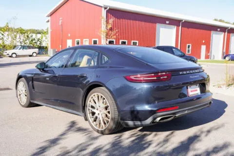 More photos of 2018 Porsche Panamera 4 at Foreign Auto Connect, IN