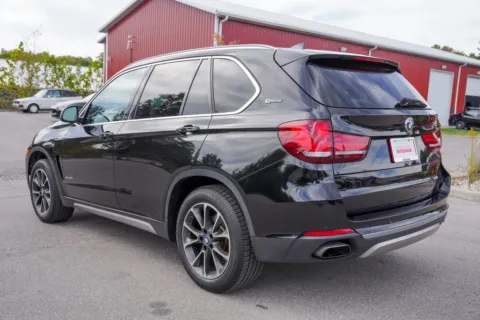 More photos of 2018 BMW X5 xDrive40e at Foreign Auto Connect, IN