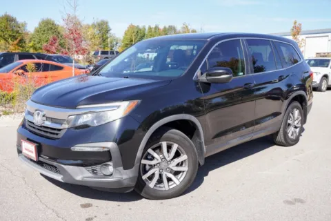 Photos of 2020 Honda Pilot EX-L for sale in Bloomington, IN at Foreign Auto Connect