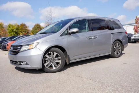 Photos of 2016 Honda Odyssey Touring Elite for sale in Bloomington, IN at Foreign Auto Connect